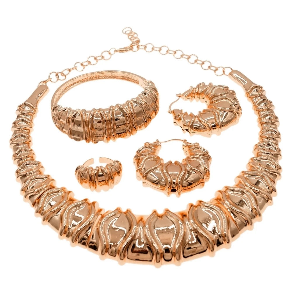 Necklace Set with Accessories