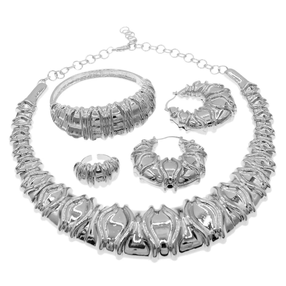 Necklace Set with Accessories