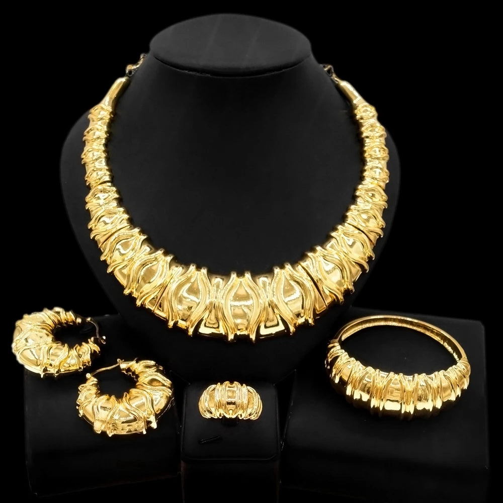 Necklace Set with Accessories