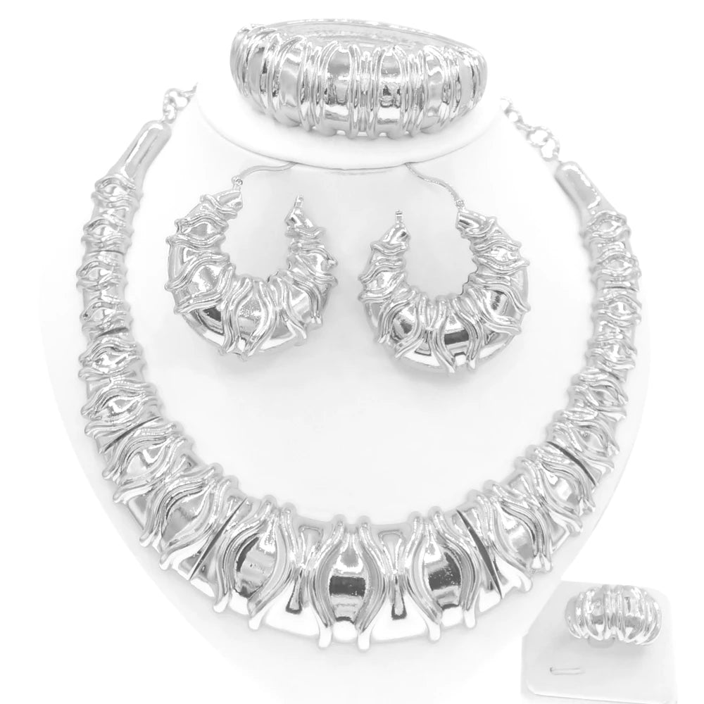 Necklace Set with Accessories