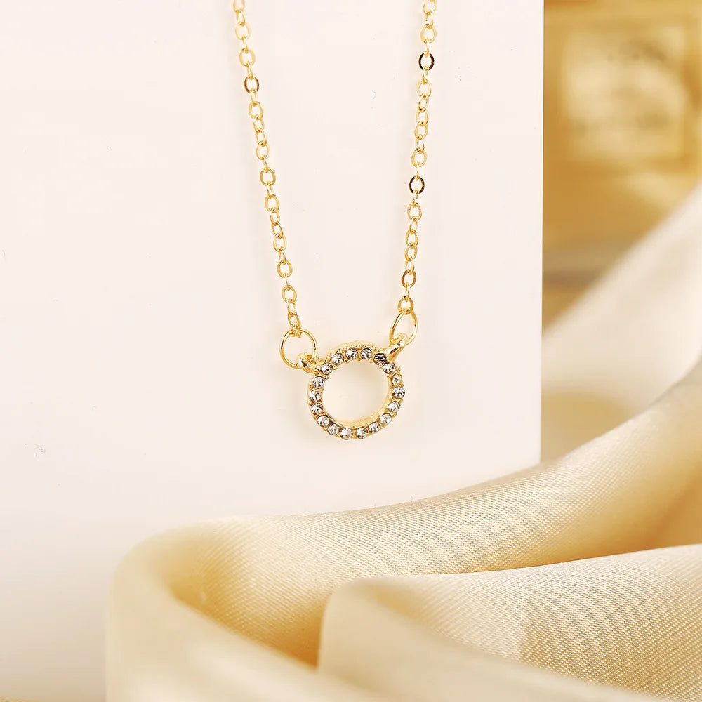 Eye-Catching Fashionable Trendy Jewelry Neckless